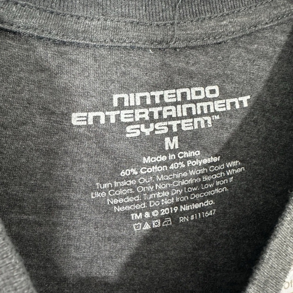 NEW Official Nintendo Mens Sz M T Shirt Controller Classically Trained Gray - Picture 3 of 4